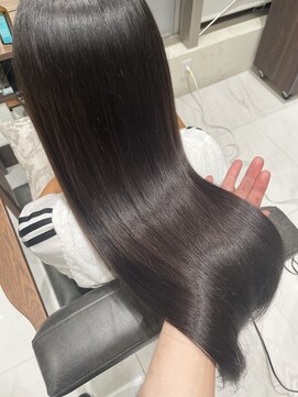 フォルテ ティアラ 横浜店(FORTE TIARA) 髪質改善トリートメント / トーンダウンカラー