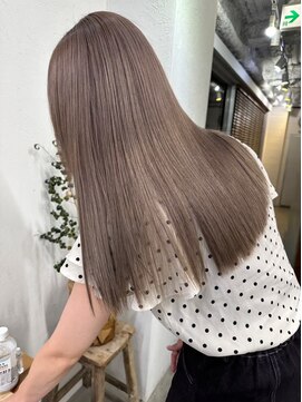 キラ 原宿(KILLA) 前髪カット_アンブレラカラー__韓国マッシュ_ウェーブパーマ