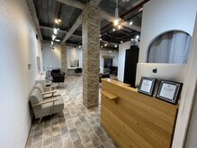 スターリバー(STAR RIVER)の雰囲気（中百舌鳥駅徒歩2分の好立地♪HPベストサロン受賞実力派サロン☆）
