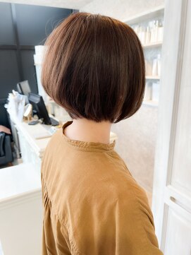 キャアリー(Caary) 福山市Caary30代40代50代 髪質改善ストレート小顔補正立体カット