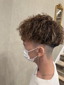 リノ カルバリ(Lino Calbari) Lino Calbariスタイル