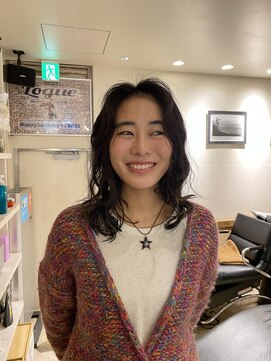 ローグ(Logue) レイヤーカット/パーマ