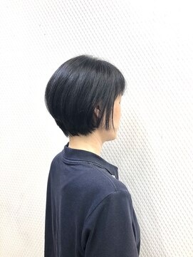 クオリス 上福岡店(QUALIS) ハンサム小顔ショートボブ/ショート/黒髪/艶カラー/30代40代50代