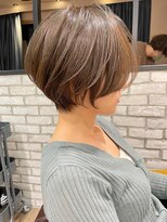 絶壁解消☆イルミナカラー×大人ショートボブ【安野】