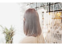 透明感あふれる外国人風、韓国系、特殊系などカラー技術もワンランク上をご提供