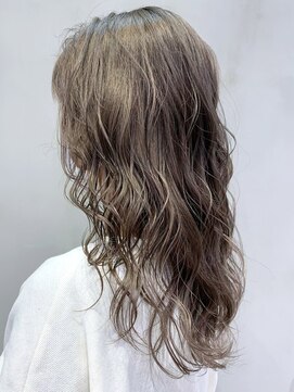 アイティーバイアルバム 松戸店(IT by ALBUM) オリーブカラーくすみベージュ透明感カラー_ba350901