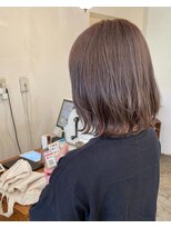 スロウ(sloe) 外はねボブ