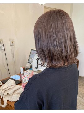 スロウ(sloe) 外はねボブ