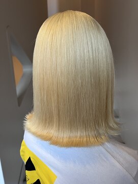 テテ(TETE) ブロンドカラー