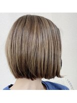 ヒナタ(HINATA) 透明感カラー