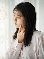 ハク(HaKU) 顔まわりロングレイヤーウェットスタイル