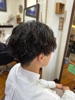 美容室 メザミー MESAMIES&nbsp;20代30代センターパートツイストスタイル