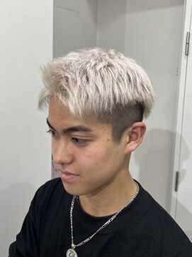 ゲーム 渋谷店(GAME) ホワイトカラー