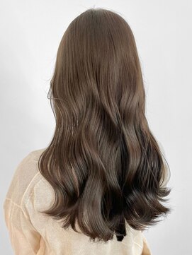 アイティーバイアルバム 藤沢店(IT by ALBUM) ベージュロング_斜めバンググレージュカラー_ba464561