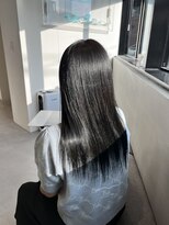 ロカリタフォーヘアー 河原町三条店(ROCAReTA FOR HAIR) ブラック