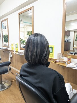 ニコヘアー(nico hair) ボブ 全体ハイライト