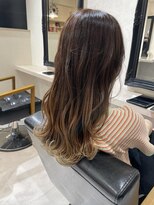 セルカ 新宿(CERCA)&nbsp;ベージュ裾カラー［CERCA新宿/新宿西口］