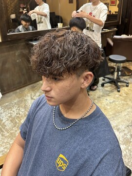 シリー 南風原店(SILLY) 波巻きパーマツイストスパイラルパーマスペインカール