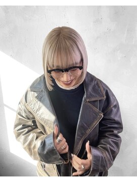 ヴァーディ オモテサンドウ(Vardy omotesando) white beige/ホワイトベージュ ボブ