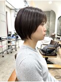 ショートボブ×オリーブブラウン