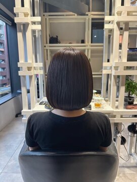 ディーエックス ウエスト(Dxxxx WEST) ツヤツヤボブ