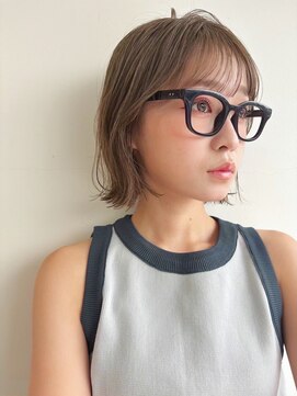 ホォレ 豊中店(fore) オリーブベージュショートミニボブグレージュブリーチレイヤー