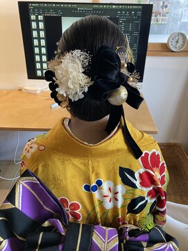 ヘアーアンドメイクアップモパ 成人式ヘア