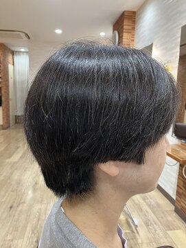 アートイン ステップグラデーションボブ／ショートヘア