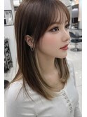 インナーカラー　ハイトーン　ミルクティーベージュ