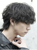渋谷波巻きパーマ束感ツイストスパイラル無造作メンズパーマ色気