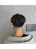 スナッグ(Snug,) men's fade