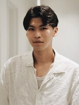 リック(LIC)&nbsp;大人センターパート×ニュアンスパーマ