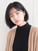 コートフィールエー(CO_T feel.a)&nbsp;大人上品な黒髪ストレートボブ