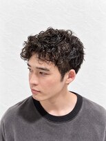 カスミ 霞(KASUMI)&nbsp;カーリーショート。　20代/30代/大学生 /スパイラル /スペイン