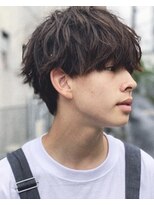 《ユニセックス》サイドグラデーションのパーマスタイル