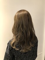 ジーナ 銀座中央通り(Zina)&nbsp;【Zina　銀座中央通り】イメチェン耳かけ×フォギーベージュ