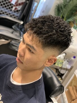 ドルクス 日本橋(Dorcus) スキンフェードクロップン亜種！