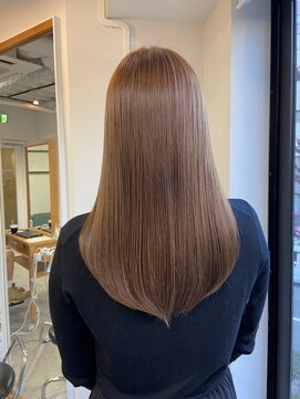 スタジオフツーロ バイ ビーヘアー(STUDIO FUTURO by BEhair) ツヤサラ髪質改善