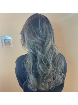 サージュ ドゥエ(Sage doue) グレーカラー