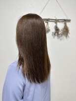 ジウ 上通り(JIU)&nbsp;20代30代小顔ゆるふわミディアッシュブラウン