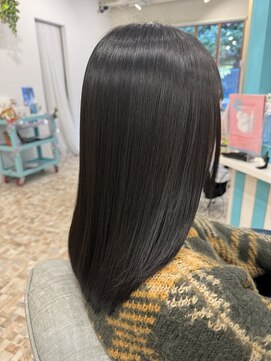 ソラ(SORA) 久々の艶髪で毎日が楽しくなる♪《髪質改善美髪縮毛矯正》