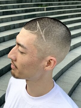 ヨシザワインク プレミアム 横浜 桜木町店(YOSHIZAWA Inc. PREMIUM) ハイトーンカジュアルデザイン理容室スパイキースキンフェード