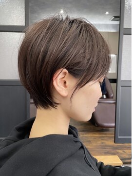 タイ(～tie.) 耳掛けミニショート