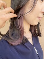 スリープ(Three-p.)&nbsp;切りっぱなしロブ×ラベンダーピンクインナーカラー