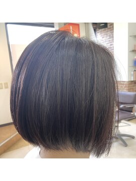 カットハウス はさみの部屋 ショートボブ/襟足短め/モカグレージュ/ぼかしカラー/