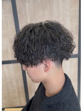 エッジ(EDGE) 大分メンズ刈り上げマッシュ波巻きスパイラルパーマスタイル
