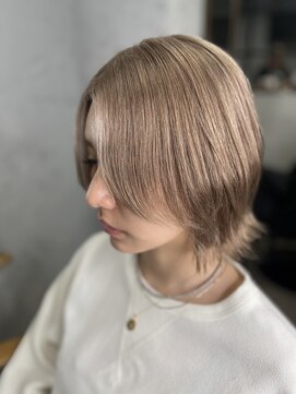 ワン(ONE) 大人くびれショート