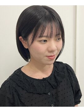 キー(kii) まとまる艶ボブ