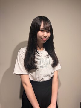 エデル(edel) 顔まわりにレイヤーカット！