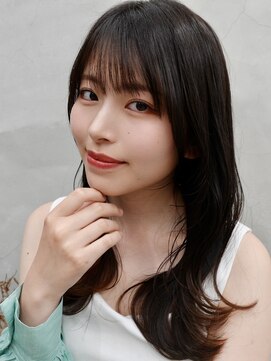 レヴィア(REVIA) レイヤーカット髪質改善トリートメント前髪カット